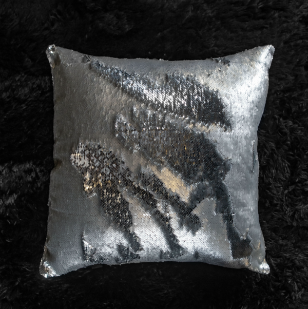 MAGIC SEQUINS CUSHION